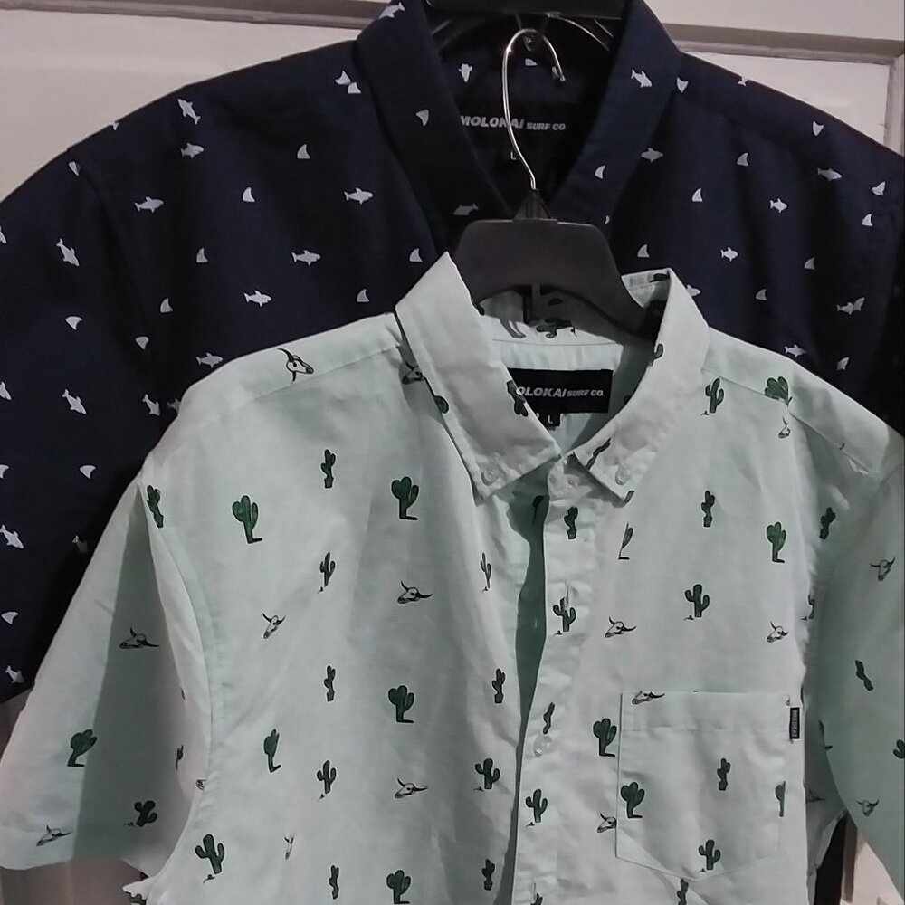 Sz L Molokai Surf Button Down Slim Fit Hawaiian Short Sleeve Shirts Bundle 2!!